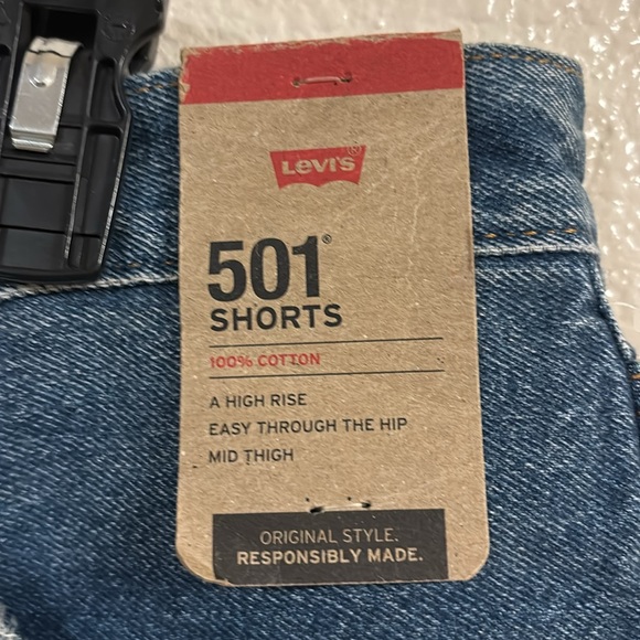 LEVI’S 501 Shorts NWT - Picture 5 of 7